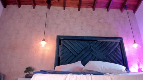 Snapshot of marttina_ruiz chatting on February 2025 01:58:01 AM Martina online show from February 2025 01:58:01 AM