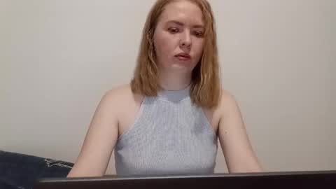 Snapshot of mary318875 chatting on April 2026 05:16:02 AM mary318875 online show from April 2026 05:16:02 AM