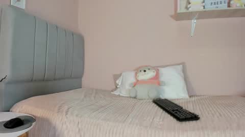 mary_cute9 online show from October 2025 12:17:01 PM