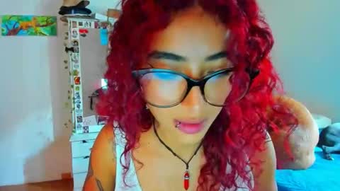 Snapshot of mary_jane1_ chatting on May 2026 01:51:01 PM mary online show from May 2026 01:51:01 PM