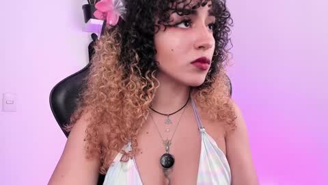 Mary Jane  online show from December 2024 10:01:02 PM