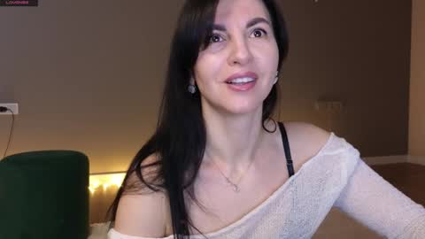 Snapshot of mary_love16 chatting on January 2025 06:52:01 AM Maria online show from January 2025 06:52:01 AM
