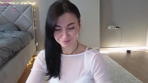 Maria online show from October 2025 07:06:02 AM