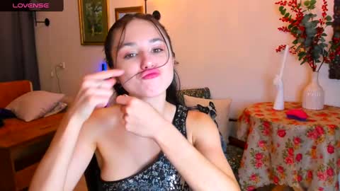 Snapshot of mary_marlow chatting on January 2025 01:21:02 AM Mary online show from January 2025 01:21:02 AM