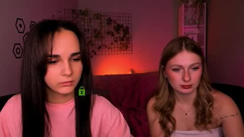 Snapshot of mary_meow_hot chatting on December 2025 08:16:02 PM Mary online show from December 2025 08:16:02 PM