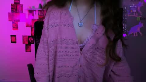 Snapshot of mary_moon__ chatting on March 2026 08:59:01 PM mary_moon__ online show from March 2026 08:59:01 PM