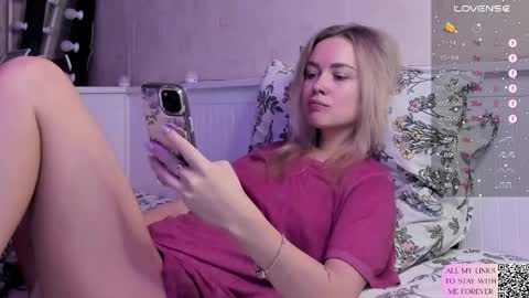 Mary online show from April 2026 08:33:01 PM