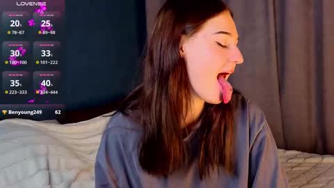 Snapshot of mary_smit chatting on September 2025 07:14:01 PM mary online show from September 2025 07:14:01 PM