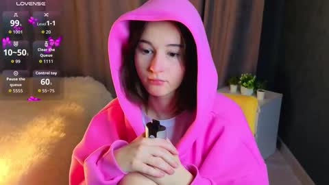 Snapshot of mary_smit chatting on October 2025 06:50:02 PM mary online show from October 2025 06:50:02 PM