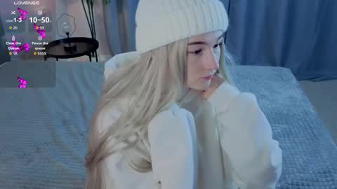 Snapshot of mary_smit chatting on October 2025 05:08:01 PM mary online show from October 2025 05:08:01 PM