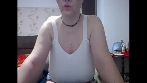 Snapshot of mary_x chatting on February 2025 03:52:02 AM Mary online show from February 2025 03:52:02 AM