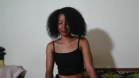 Maryahlove online show from January 2026 03:03:02 PM