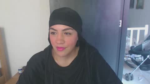 Snapshot of maryam_arabicmilk chatting on December 2024 03:42:01 PM maryam_arabicmilk online show from December 2024 03:42:01 PM