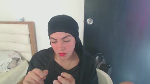 Snapshot of maryam_arabicmilk chatting on February 2025 07:49:01 PM maryam_arabicmilk online show from February 2025 07:49:01 PM