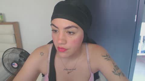 Snapshot of maryam_arabicmilk chatting on February 2025 03:08:01 PM maryam_arabicmilk online show from February 2025 03:08:01 PM