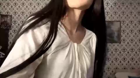 Sofia online show from November 2025 02:41:02 PM