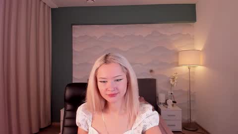 Snapshot of maryangels chatting on September 2025 02:33:02 PM Mary online show from September 2025 02:33:02 PM