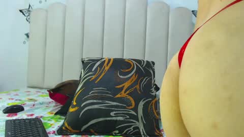 Snapshot of maryannlit chatting on June 2026 12:38:02 PM maryannlit online show from June 2026 12:38:02 PM