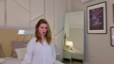 Snapshot of marybeth_snow chatting on January 2025 10:12:01 PM Marybeth online show from January 2025 10:12:01 PM