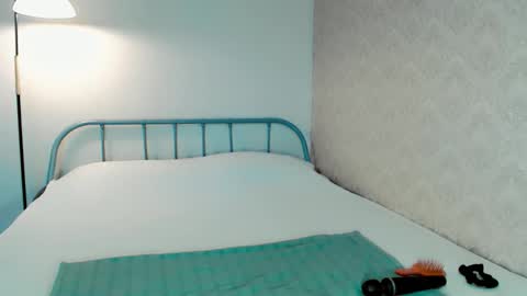 Anna online show from November 2025 06:57:01 AM