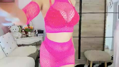 Maryelle online show from February 2026 08:28:01 PM