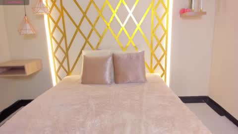   online show from February 2026 01:16:02 PM