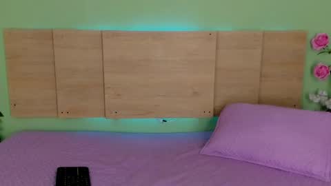 maryjane_bell online show from December 2024 02:06:02 AM