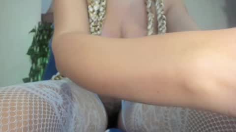 Snapshot of maryjoe11 chatting on November 2025 02:55:01 AM maryjoe11 online show from November 2025 02:55:01 AM