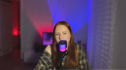 SirenVictoria online show from April 2026 08:01:02 PM