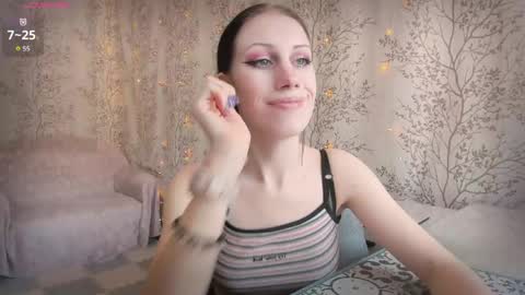 Mary Lou online show from April 2026 06:39:01 AM