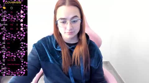 Snapshot of maryluna95 chatting on February 2025 06:03:01 AM Dulce Maria online show from February 2025 06:03:01 AM