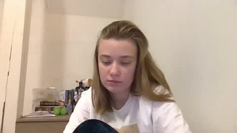 Snapshot of marypusha chatting on October 2025 07:02:02 PM Mary online show from October 2025 07:02:02 PM
