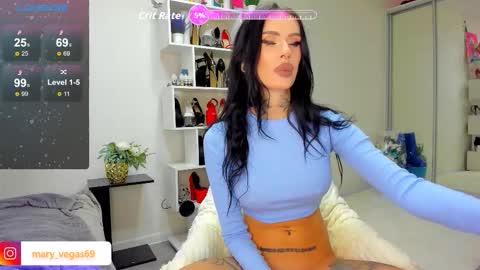 Snapshot of maryvegas chatting on December 2025 11:05:01 AM Mary online show from December 2025 11:05:01 AM