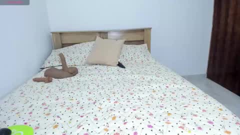 Mary  online show from February 2026 10:43:01 PM