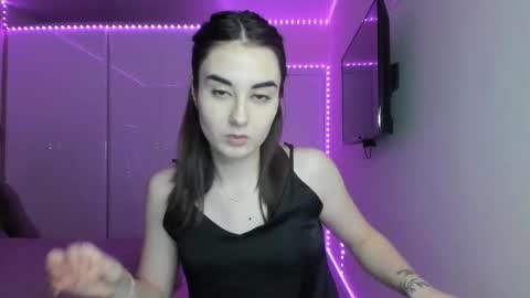 Mary online show from February 2026 03:49:01 AM