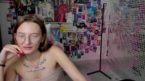 Snapshot of maryyy_may chatting on September 2025 06:07:01 PM maryyy_may online show from September 2025 06:07:01 PM