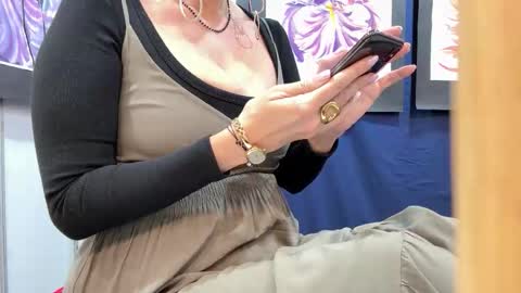 Snapshot of masamorporfavor chatting on October 2025 02:02:02 PM masamorporfavor online show from October 2025 02:02:02 PM