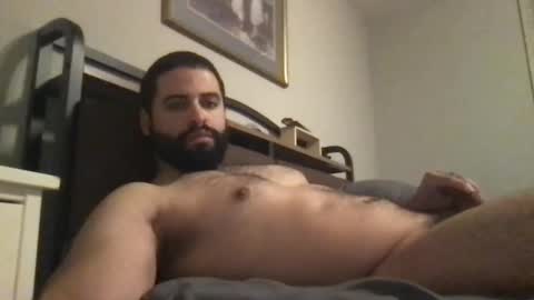 mascbeef95 online show from November 2025 12:05:02 PM