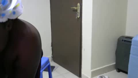 Cate online show from October 2025 03:46:02 PM