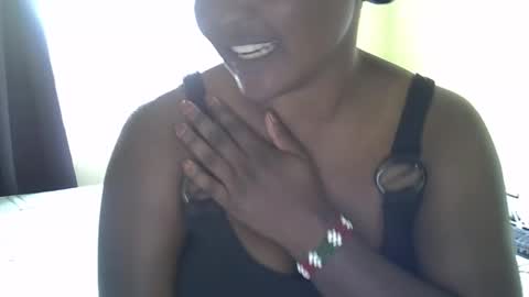 Snapshot of maseratty chatting on April 2026 12:01:01 PM Cate online show from April 2026 12:01:01 PM