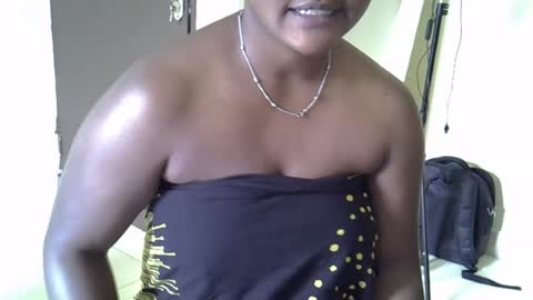 Snapshot of maseratty chatting on July 2026 09:45:01 AM Cate online show from July 2026 09:45:01 AM