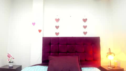 MashaPink online show from March 2026 12:44:01 PM