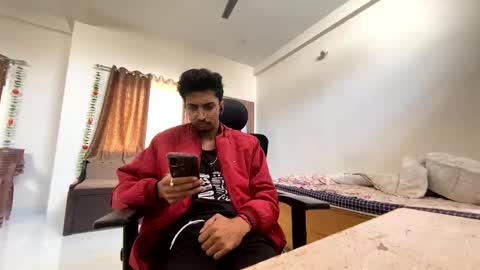 Mask Boy online show from December 2024 04:44:02 AM