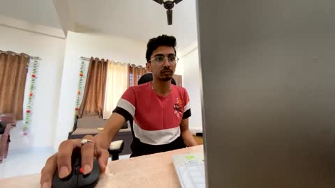 Mask Boy online show from December 2024 06:27:01 AM