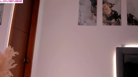 Mason Bennet online show from December 2025 09:41:02 PM