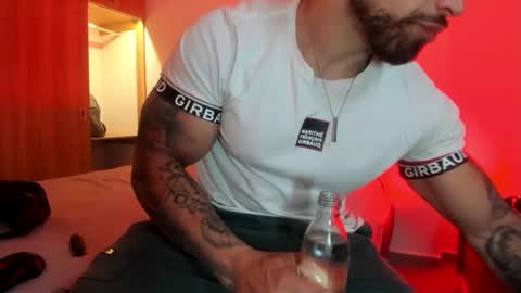 Snapshot of mason_fit chatting on December 2025 10:13:01 AM Mason Andre online show from December 2025 10:13:01 AM