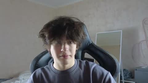 Snapshot of mason_jr chatting on October 2025 10:47:01 PM mason_jr online show from October 2025 10:47:01 PM