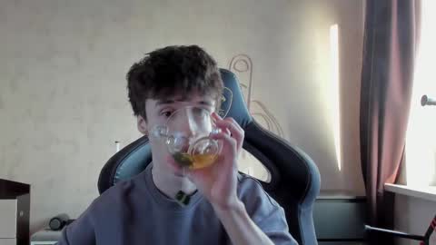 Snapshot of mason_warhol chatting on March 2026 02:22:02 PM Mason online show from March 2026 02:22:02 PM