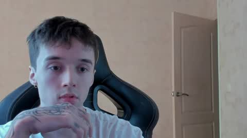 Snapshot of mason_warhol chatting on April 2026 03:39:02 PM Mason online show from April 2026 03:39:02 PM