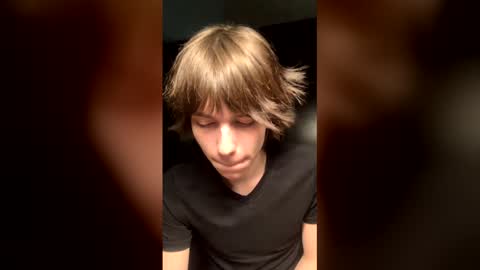 Snapshot of masonsilver_ chatting on February 2026 01:18:01 PM masonsilver_ online show from February 2026 01:18:01 PM